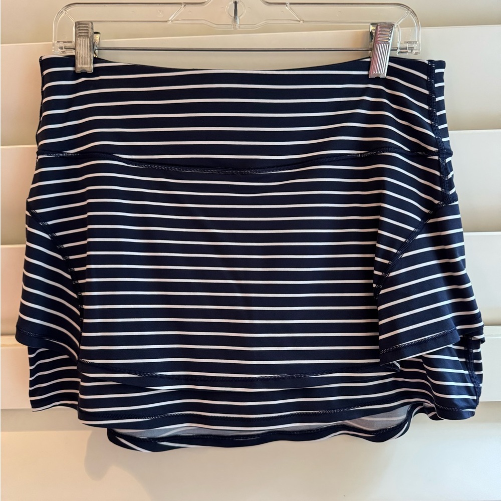 Athleta Navy & White tennis skort